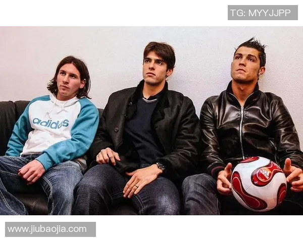 足球巨星逐梦之路：从梅西到C罗再到新一代天才的成长历程